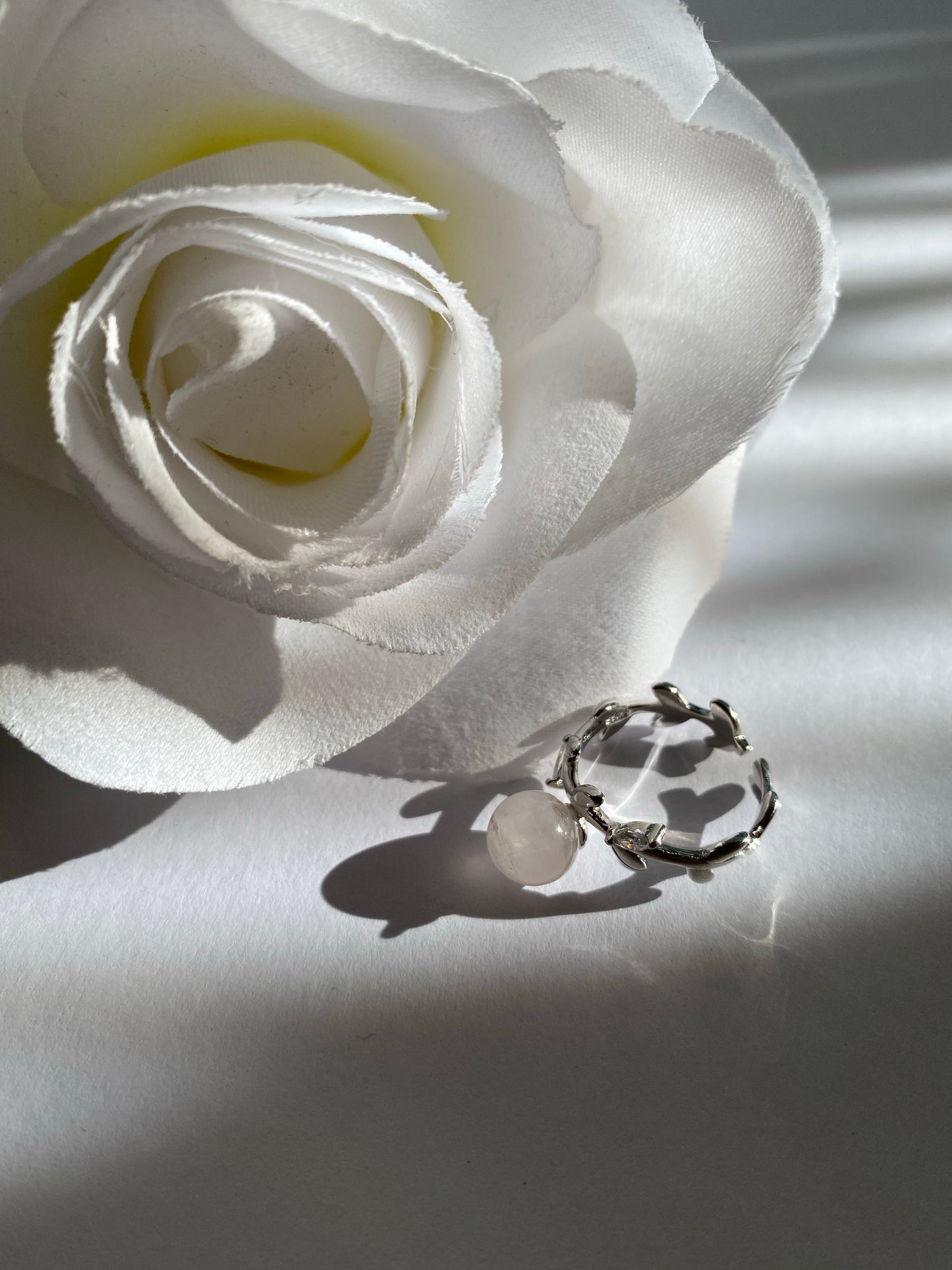 Rose Quartz Wreath Ring